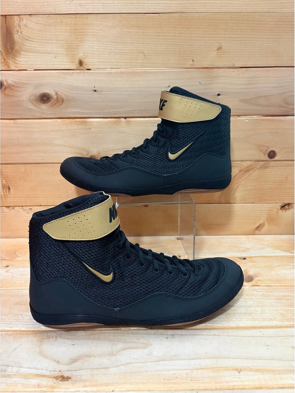 Brand new Discontinued Nike Inflict 3 wrestling shoes - 325256-004 Men’s size 13